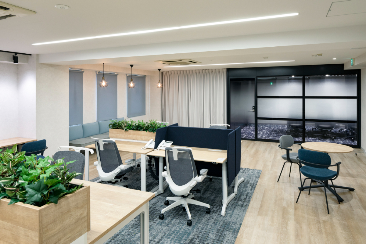 某物流企業　様