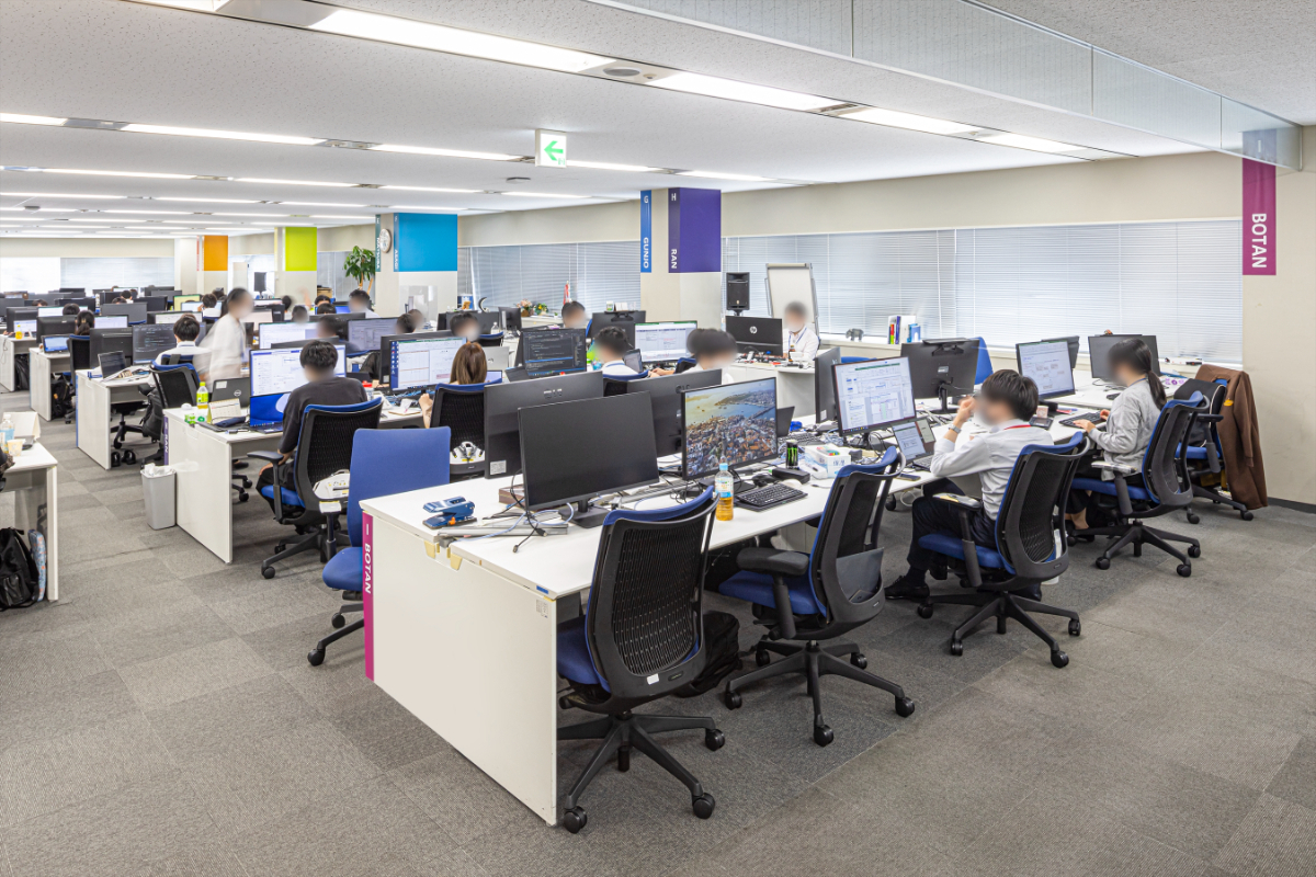 某情報サービス企業　様